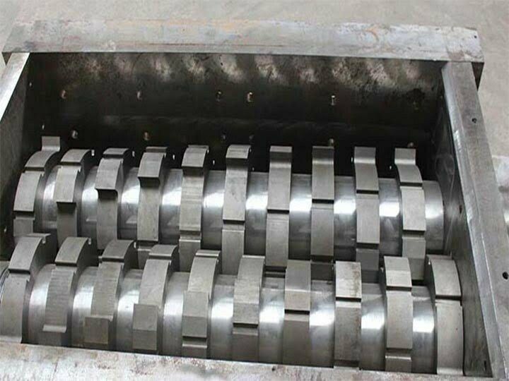 Complete Guide to Crushing Machines: Functions, Types, Uses, and Key Insights